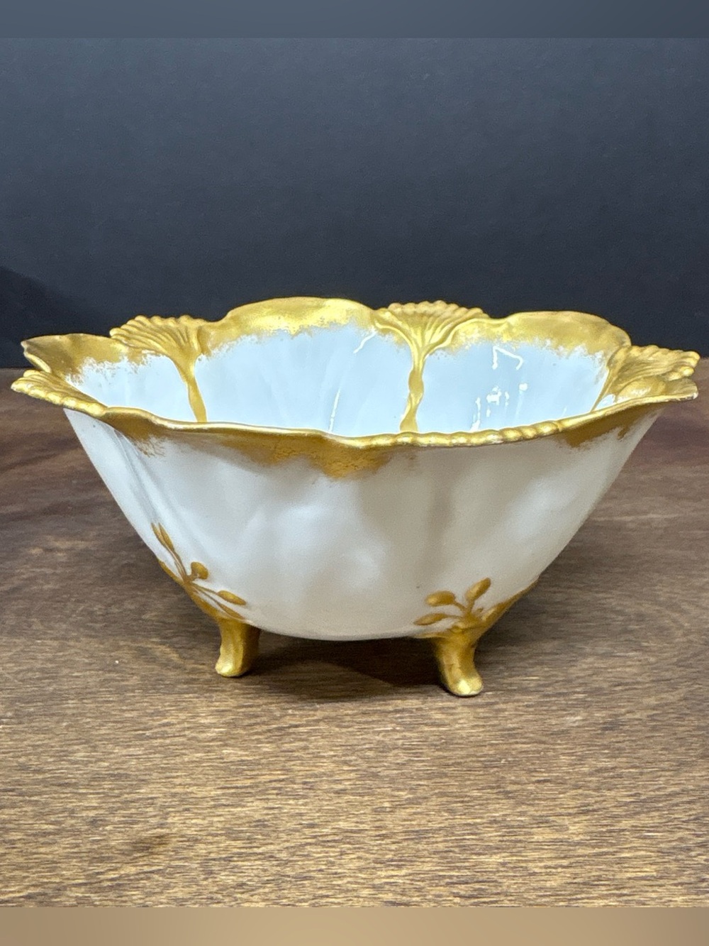 William Lycett Atlanta Ga Vintage or Antique White Porcelain Bowl with Gold Trim - Picture 3 of 4